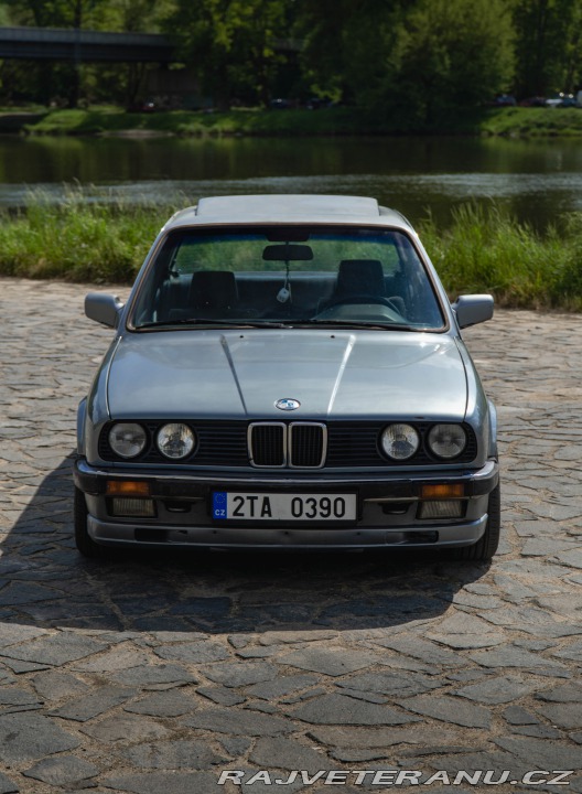 BMW 3 E30 1985