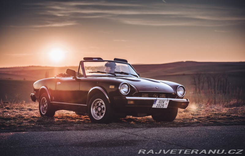 Fiat 124 Spider 2000