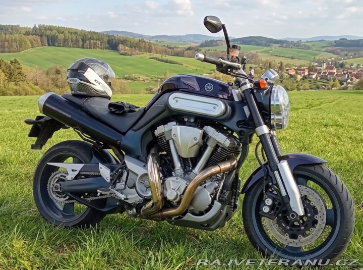 Yamaha Ostatní modely MT01 2005