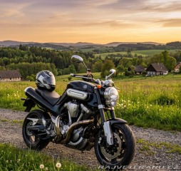 Yamaha Ostatní modely MT01 2005
