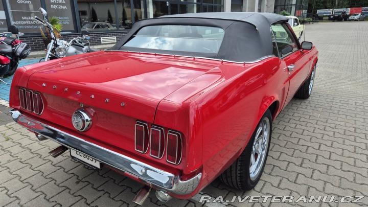 Ford Mustang v8 1966