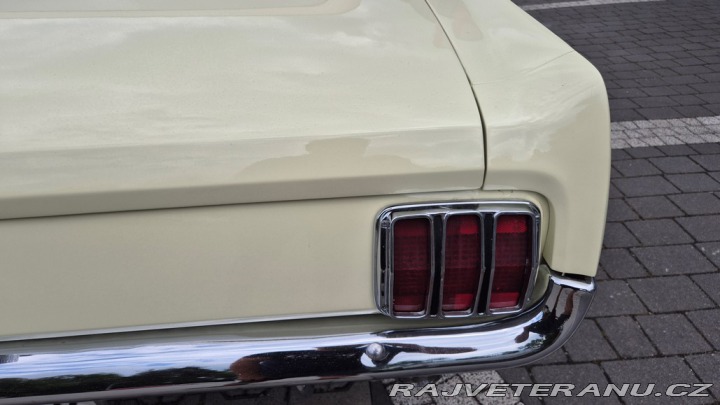 Ford Mustang v8 1966