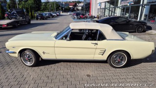 Ford Mustang v8 1966