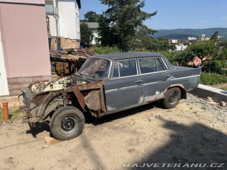 Mercedes-Benz 220 W111 220S 220D 220SE 1962
