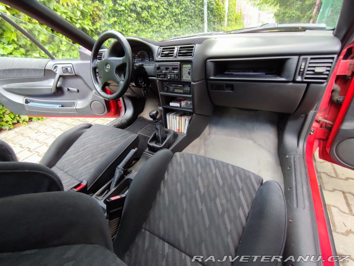 Opel Calibra 2,0i 1993