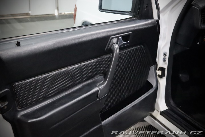 Mercedes-Benz 190 D 2.5 OM602 W201 1990