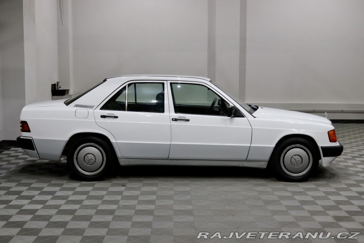 Mercedes-Benz 190 D 2.5 OM602 W201 1990