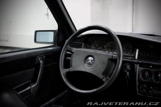 Mercedes-Benz 190 D 2.5 OM602 W201 1990
