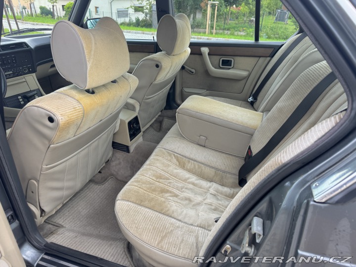 BMW 7 E23 732iA delphingrau 1985