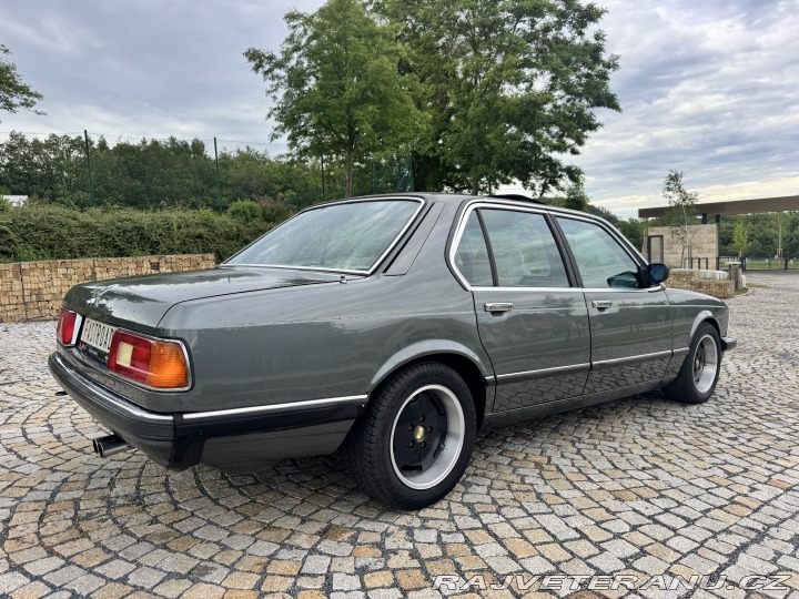 BMW 7 E23 732iA delphingrau 1985
