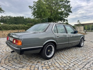 BMW 7 E23 732iA delphingrau 1985