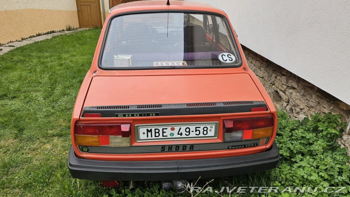 Škoda 120 742.13 1988
