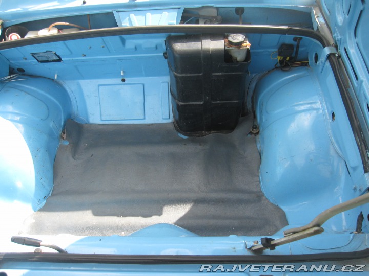 Škoda 105 L 1984
