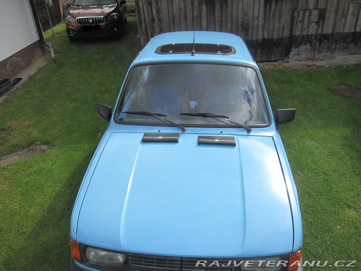 Škoda 105 L 1984