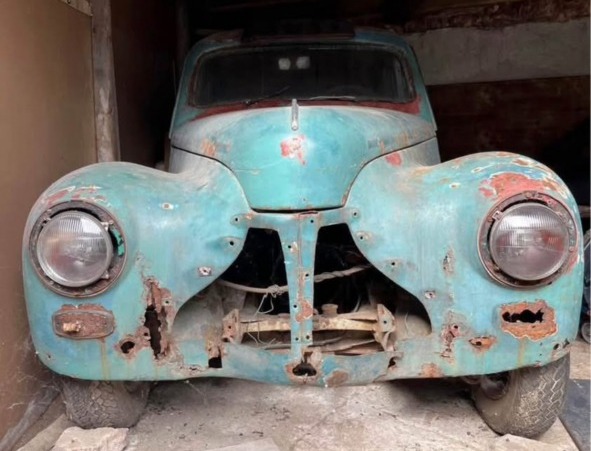 Škoda 1102 Tudor