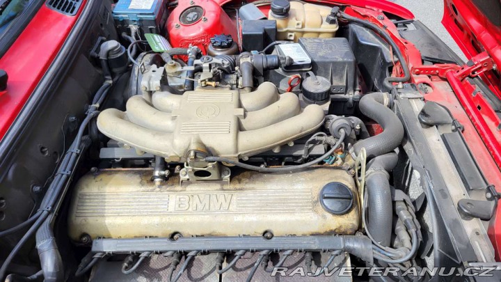 BMW 3 E30 320i 1990
