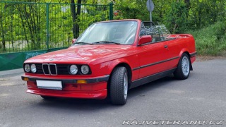 BMW 3 E30 320i 1990