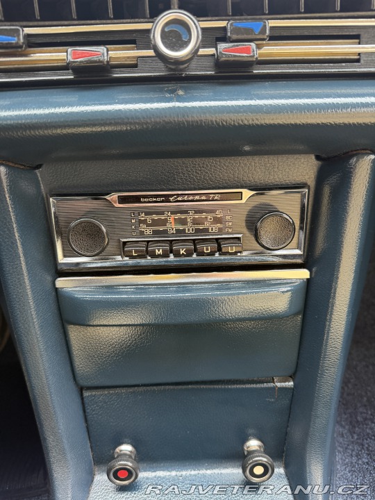Mercedes-Benz 200 W115 1973