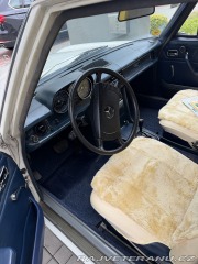 Mercedes-Benz 200 W115 1973
