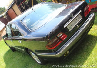 Mercedes-Benz E 1999