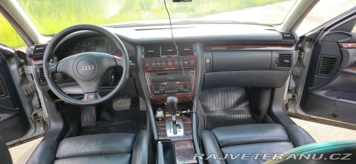 Audi A8 D2 1997