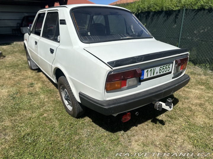 Škoda 125 742.12 1989