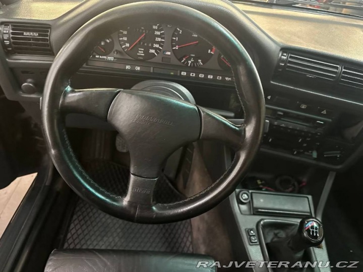 BMW M3 E30 1987