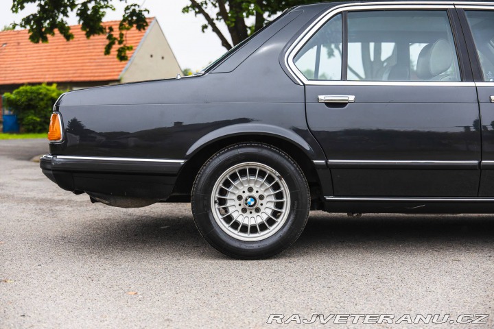 BMW 3 E23 745i 1985