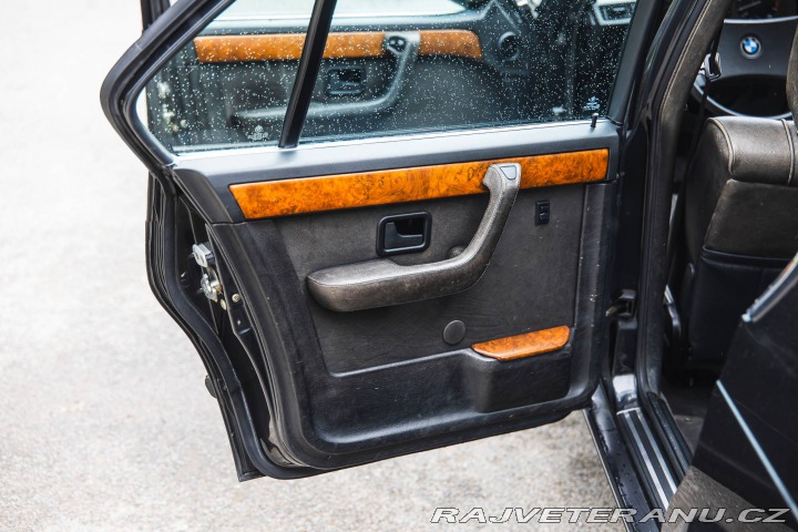 BMW 3 E23 745i 1985