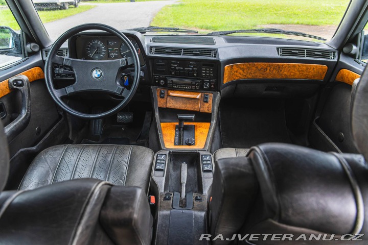 BMW 3 E23 745i 1985