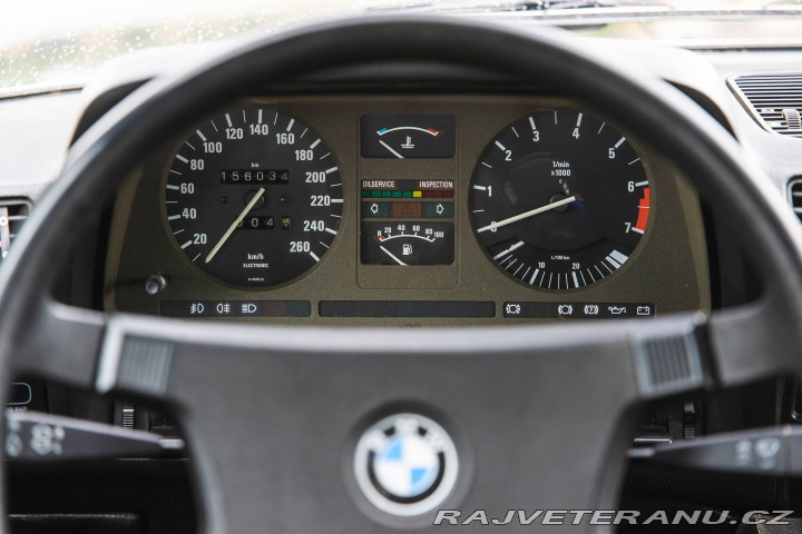 BMW 3 E23 745i 1985