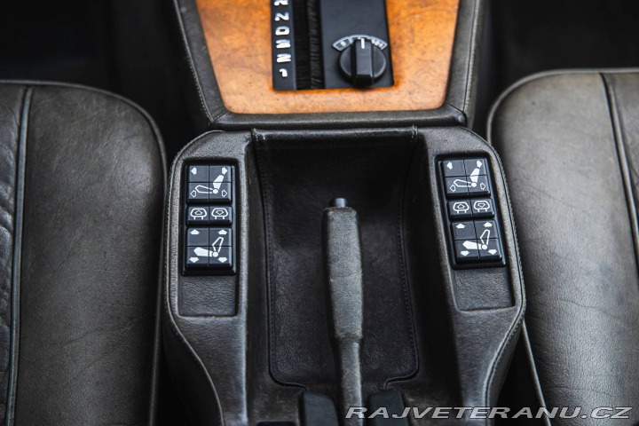 BMW 3 E23 745i 1985