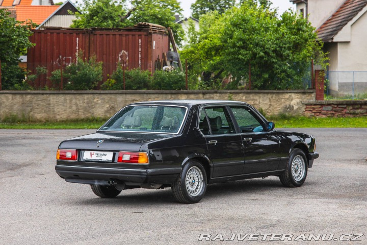 BMW 3 E23 745i 1985