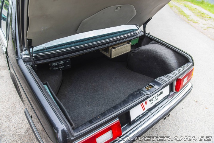 BMW 3 E23 745i 1985