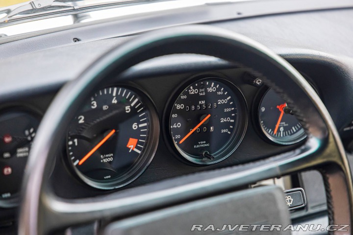 Porsche 911 Carrera 3.2 Club Sport 1987
