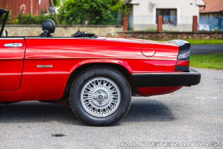 Alfa Romeo Spider 1986