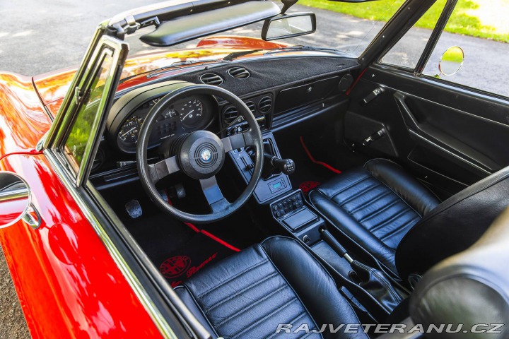 Alfa Romeo Spider 1986