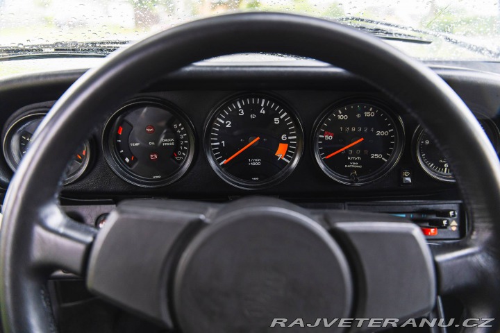 Porsche 911 SC 1983