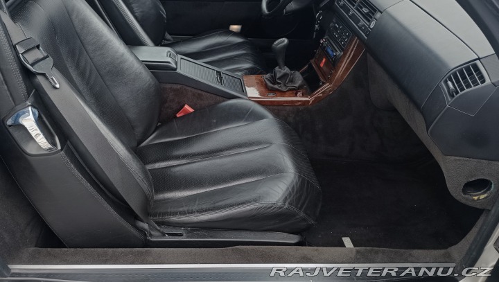 Mercedes-Benz SL 320-24 Manuál 1992