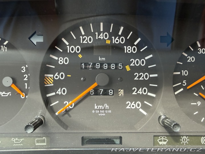 Mercedes-Benz E W124 E320 1993