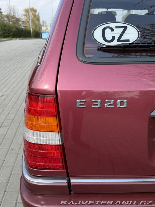 Mercedes-Benz E W124 E320 1993