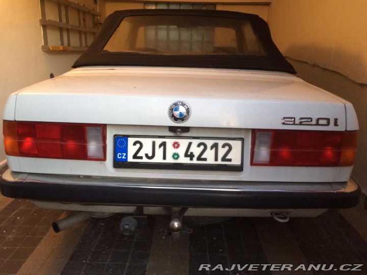 BMW M1 320i 1964