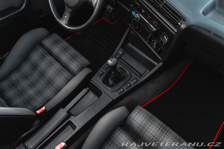 BMW 3 320i Cabriolet E30 M20 1991