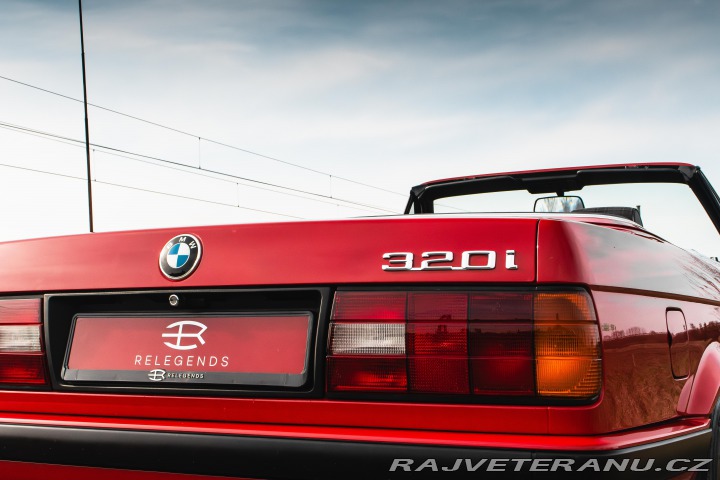 BMW 3 320i Cabriolet E30 M20 1991