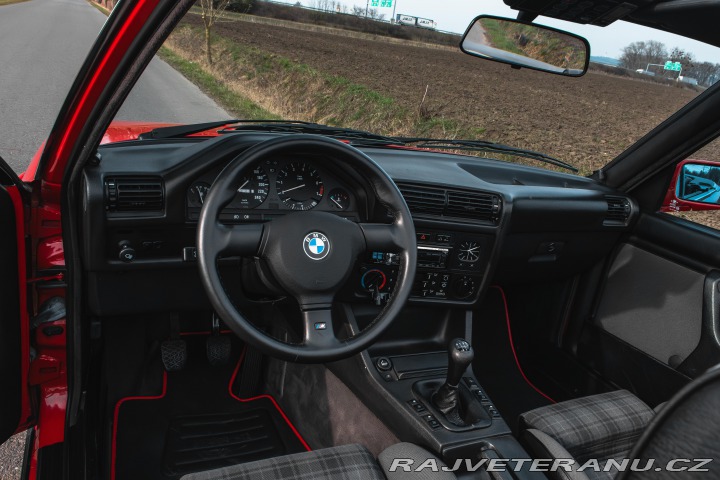 BMW 3 320i Cabriolet E30 M20 1991