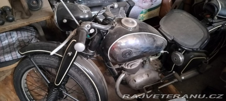 ČZ 250 1948