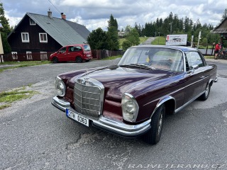 Mercedes-Benz 250 SE/C