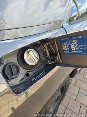 Mercedes-Benz 200 200E W124 1990