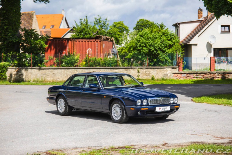 Jaguar XJ X308 3.2 V8