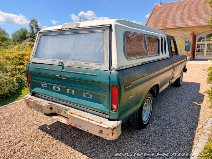 Ford F -100 Custom | 4.9L I6 1977